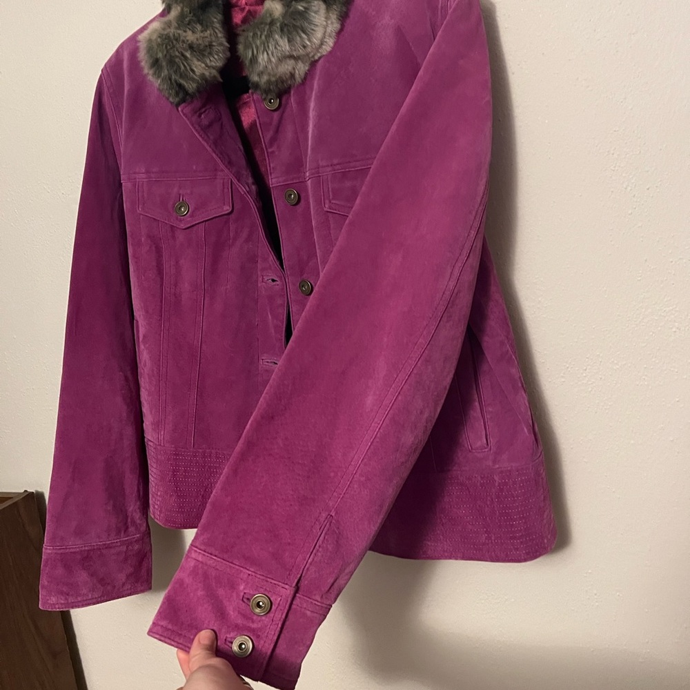 Vintage 100% Leather Suede Jacket - Picture 5 of 12